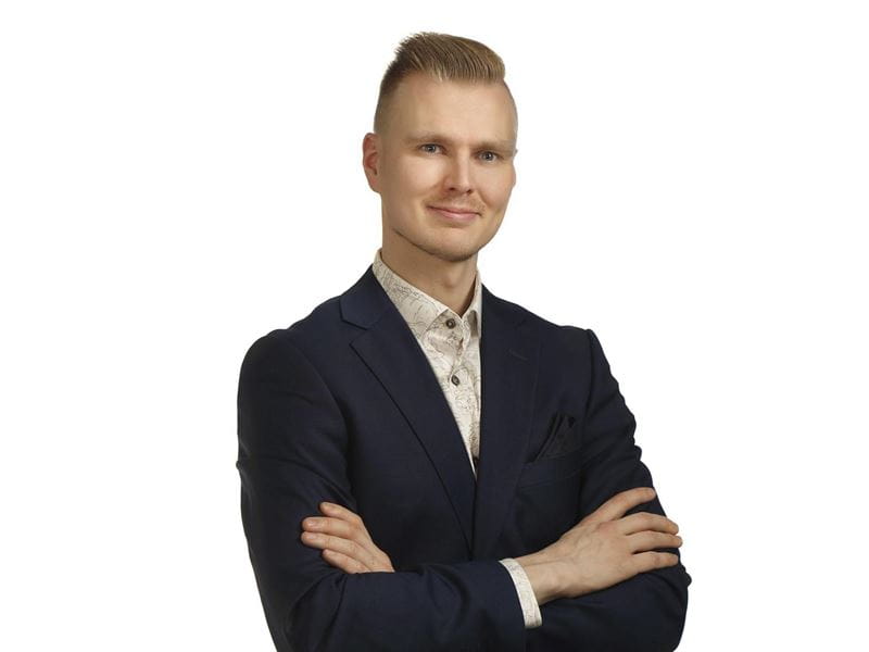 Timo Salo - Avain Säästöpankki.