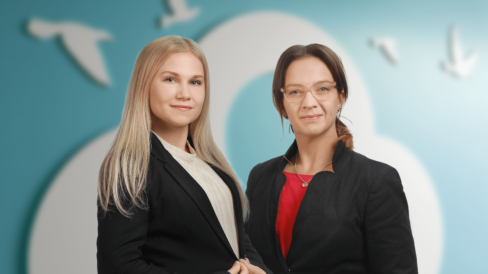 Kuvassa Avain Säästöpankin asiantuntijoita.