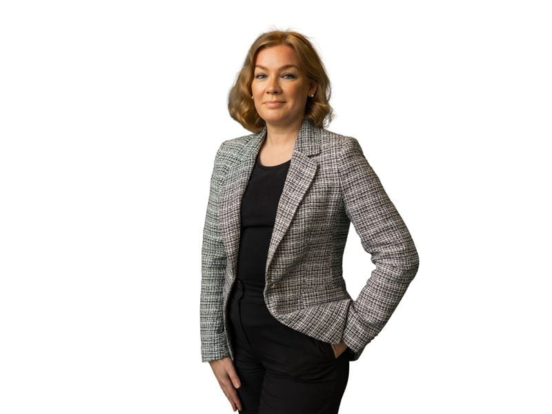 Helmi_Säästöpankki_Reetta_Hovi
