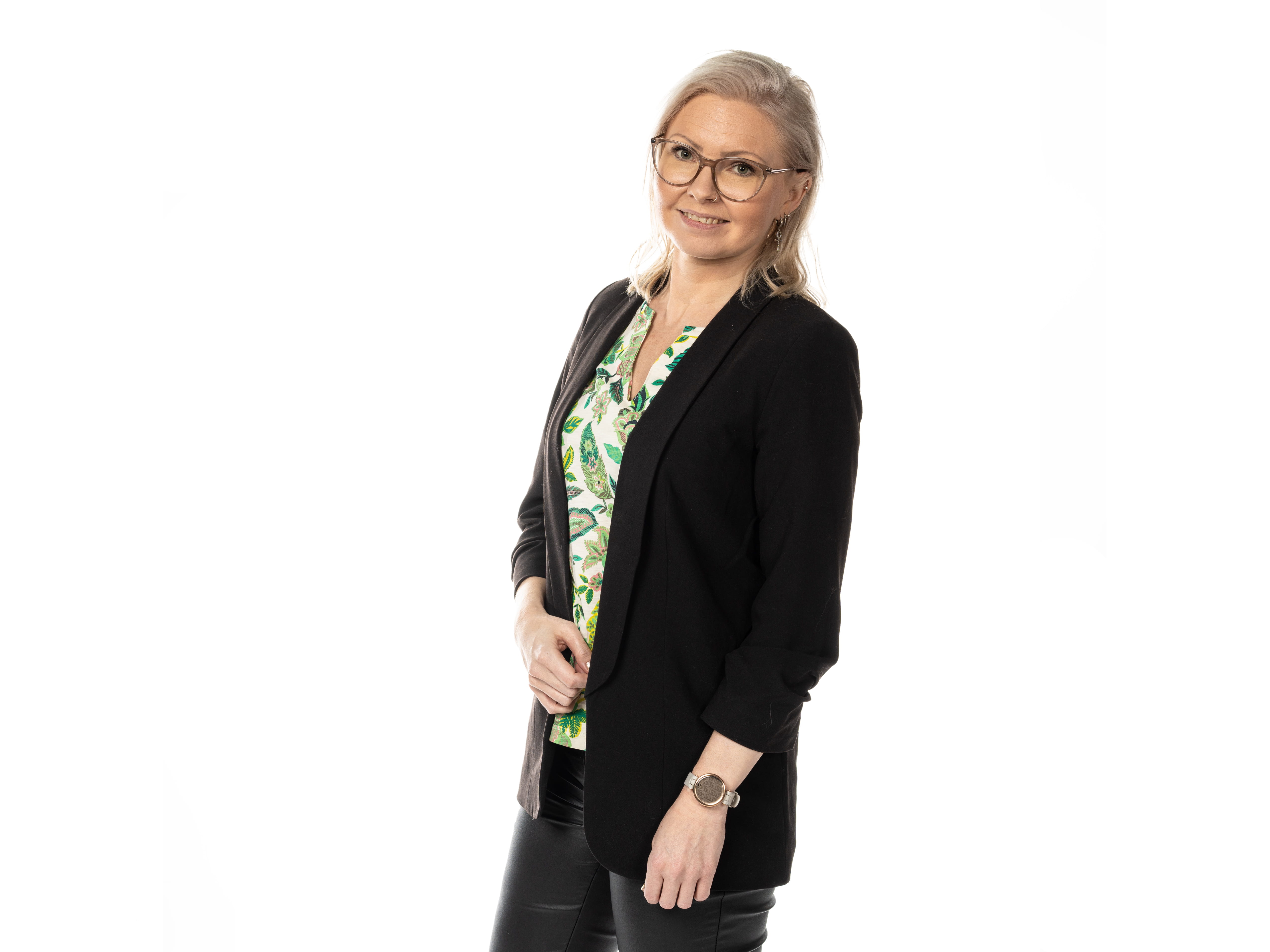 Nea Lindroos - Lammin Säästöpankki.