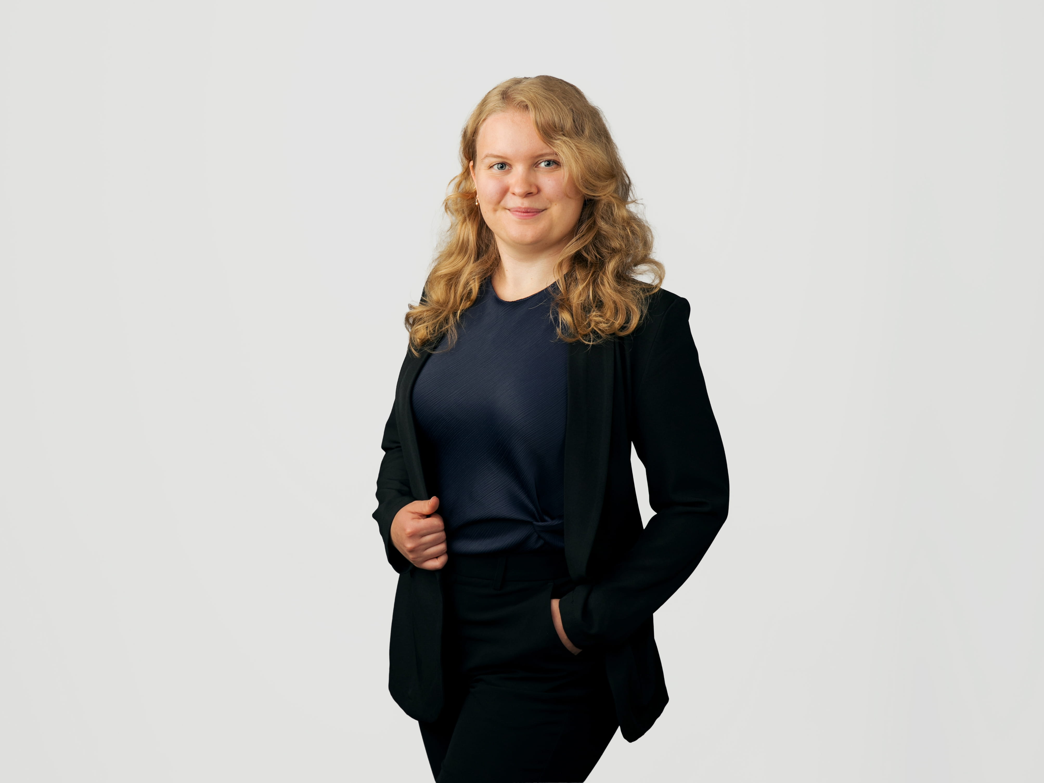 Riikka Raitakari - Myrskylän Säästöpankki.