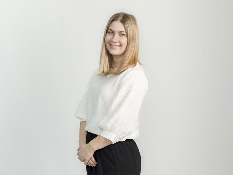 Suvi Kujansuu - Säästöpankki Sinetti.