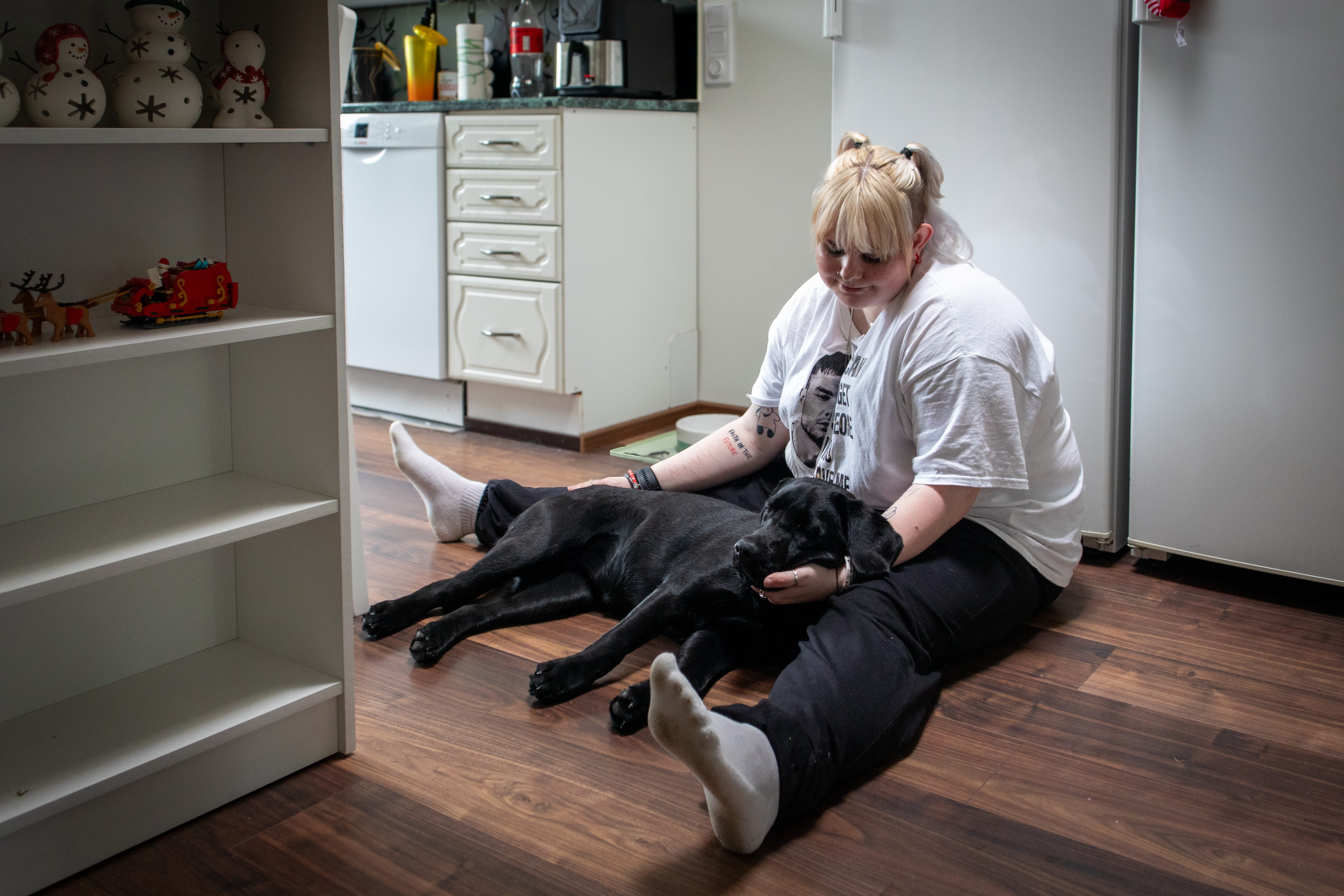 Stiina ja Lilo-koira.