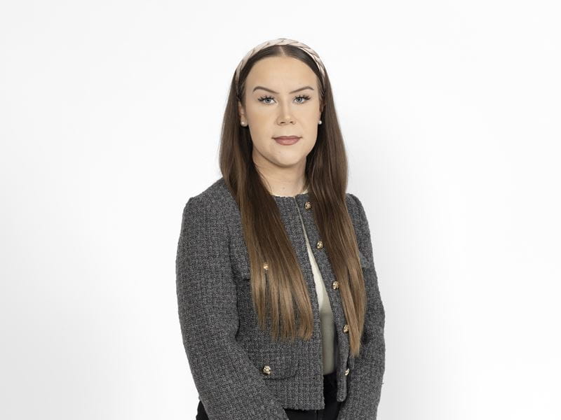 Essi Haataja - Länsi-Uudenmaan Säästöpankki.