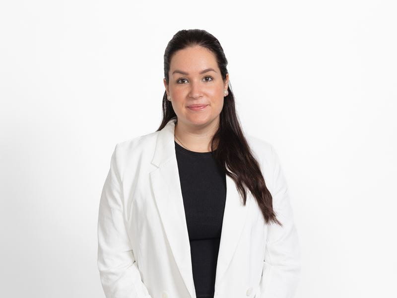 Suvi Mårdh - Länsi-Uudenmaan Säästöpankki.
