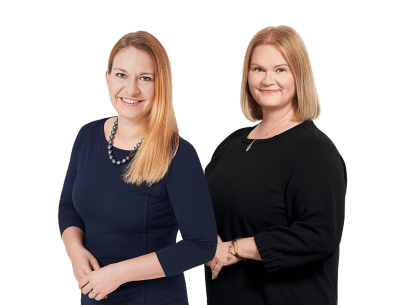Lakipankkiirit Piia Jeremejeff ja Mirella Martiskainen