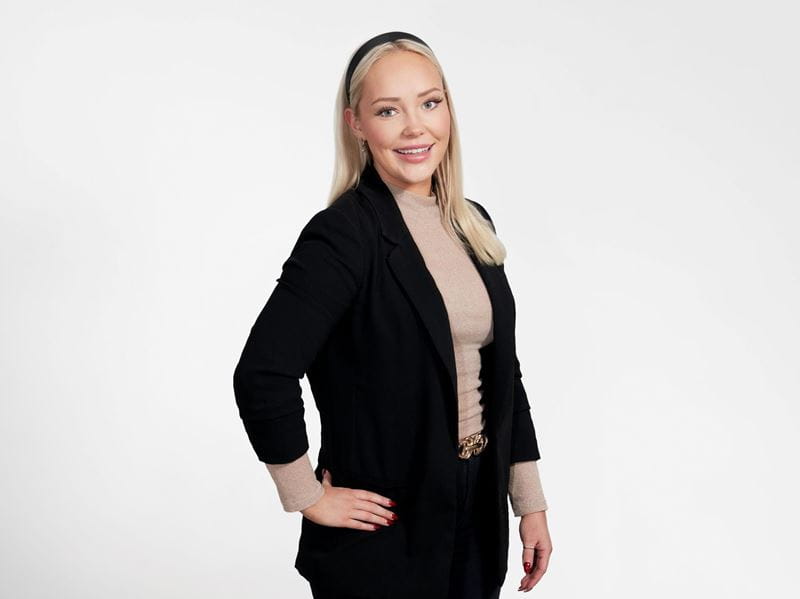 Elina Metsola - Nooa Säästöpankki.