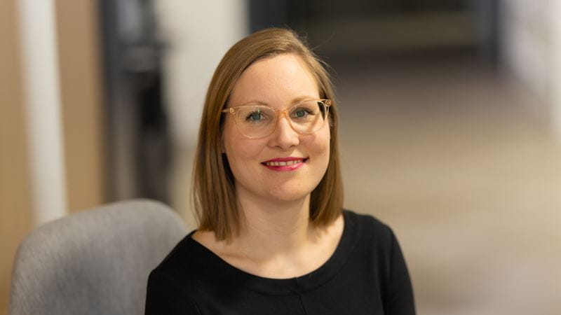 Vt. vastuullisuusjohtaja Laura Ylimäki, Säästöpankkikeskus.